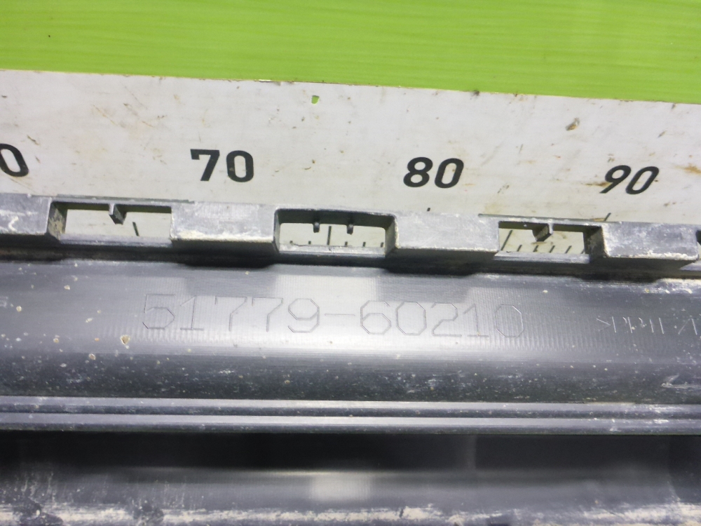 Подножка правая