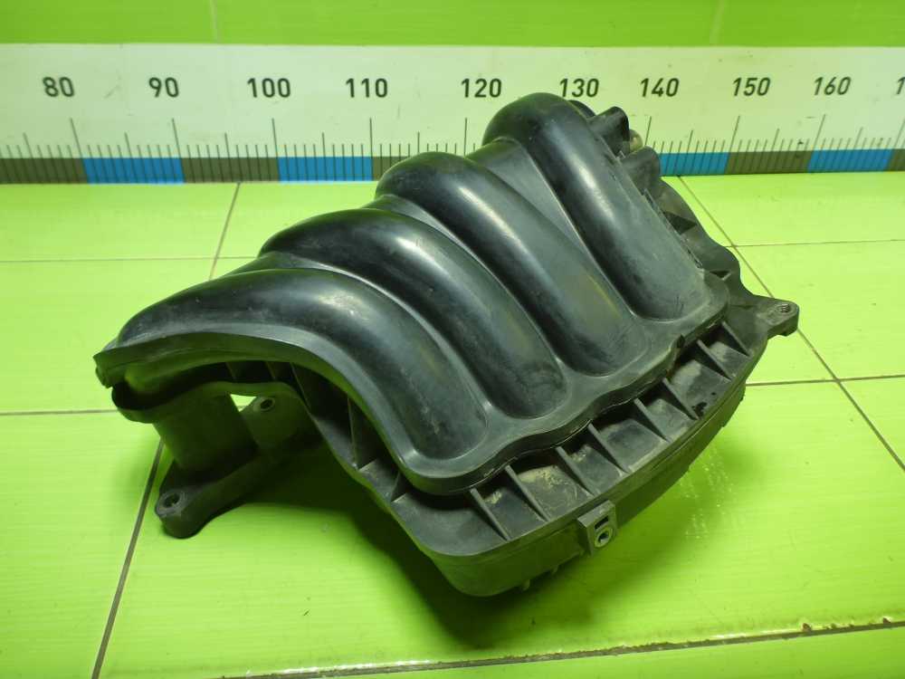 Коллектор впускной