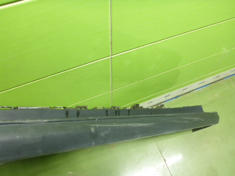 Подножка левая