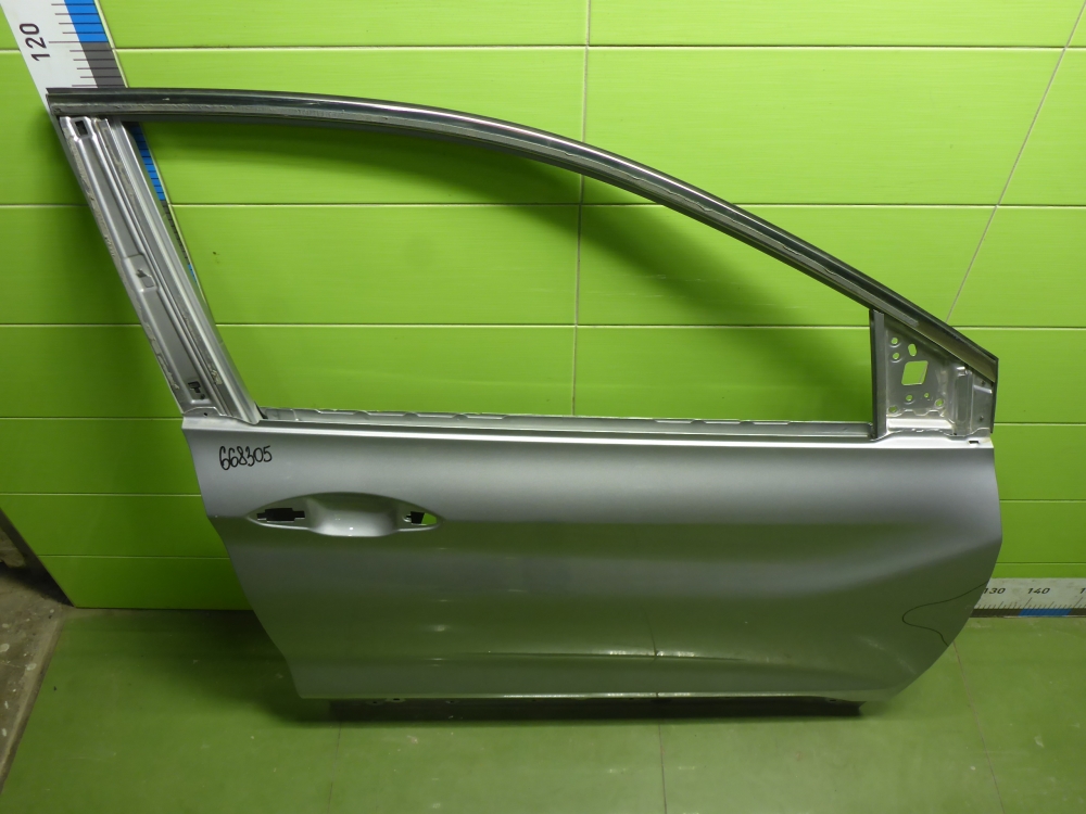 Дверь передняя правая