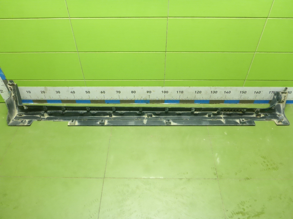 Накладка на порог (наружная)