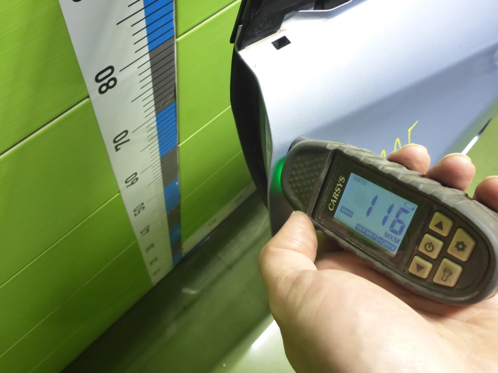 Дверь задняя правая