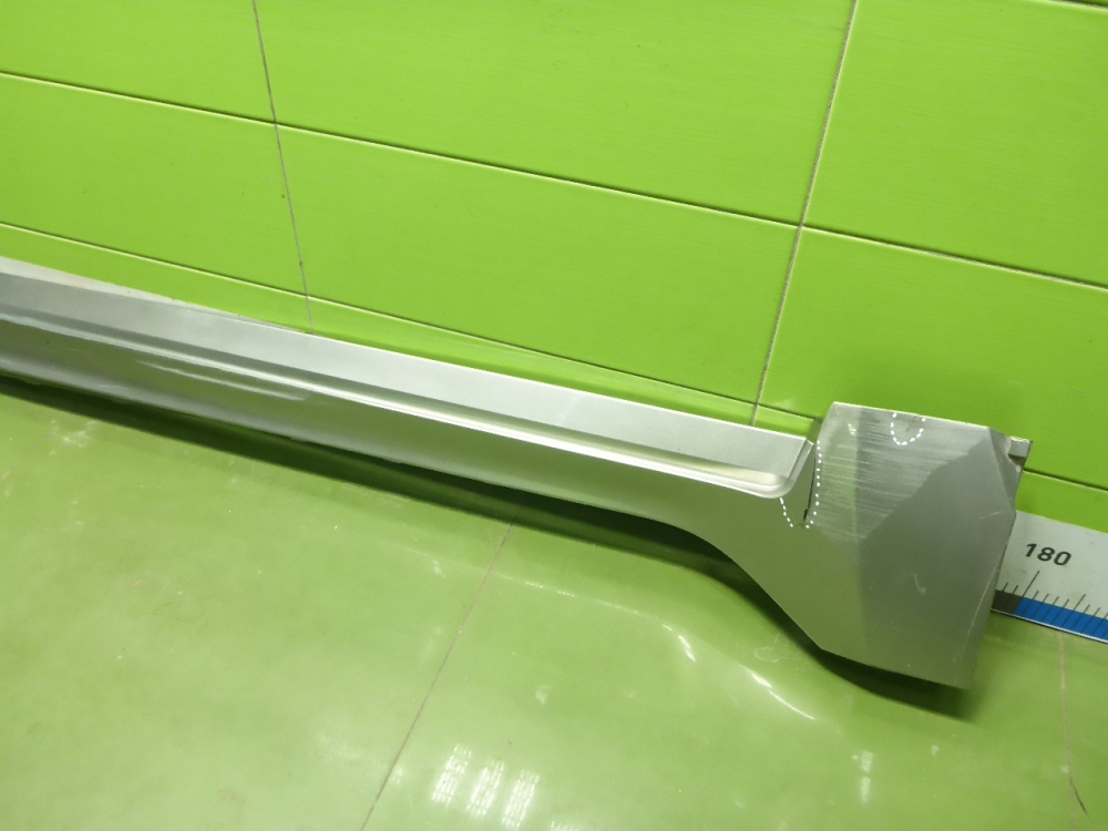 Накладка на порог (наружная)