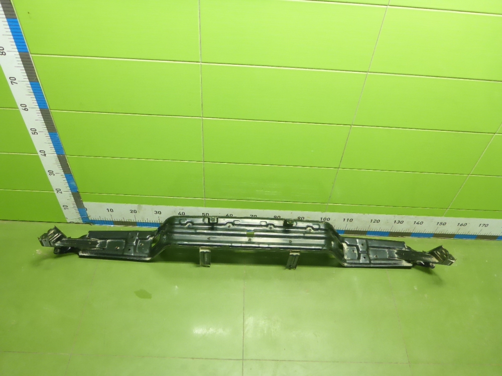 Усилитель заднего бампера