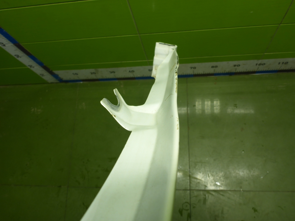 Крыло переднее левое