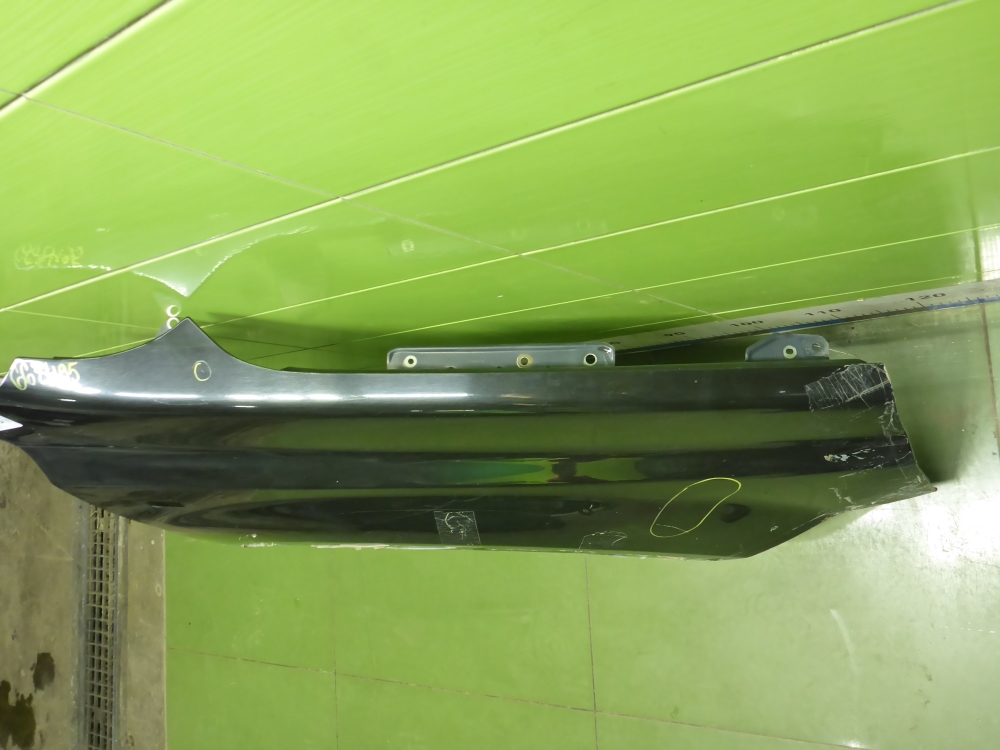 Крыло переднее правое