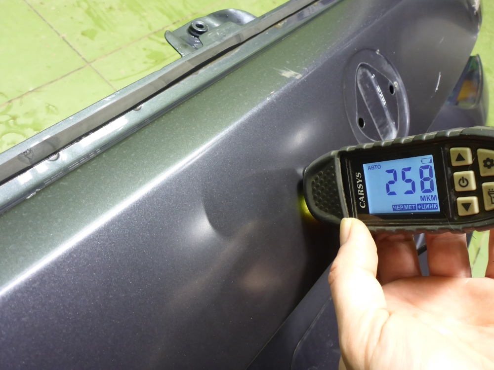 Дверь багажника верхняя