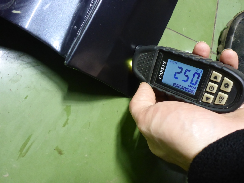 Дверь багажника верхняя