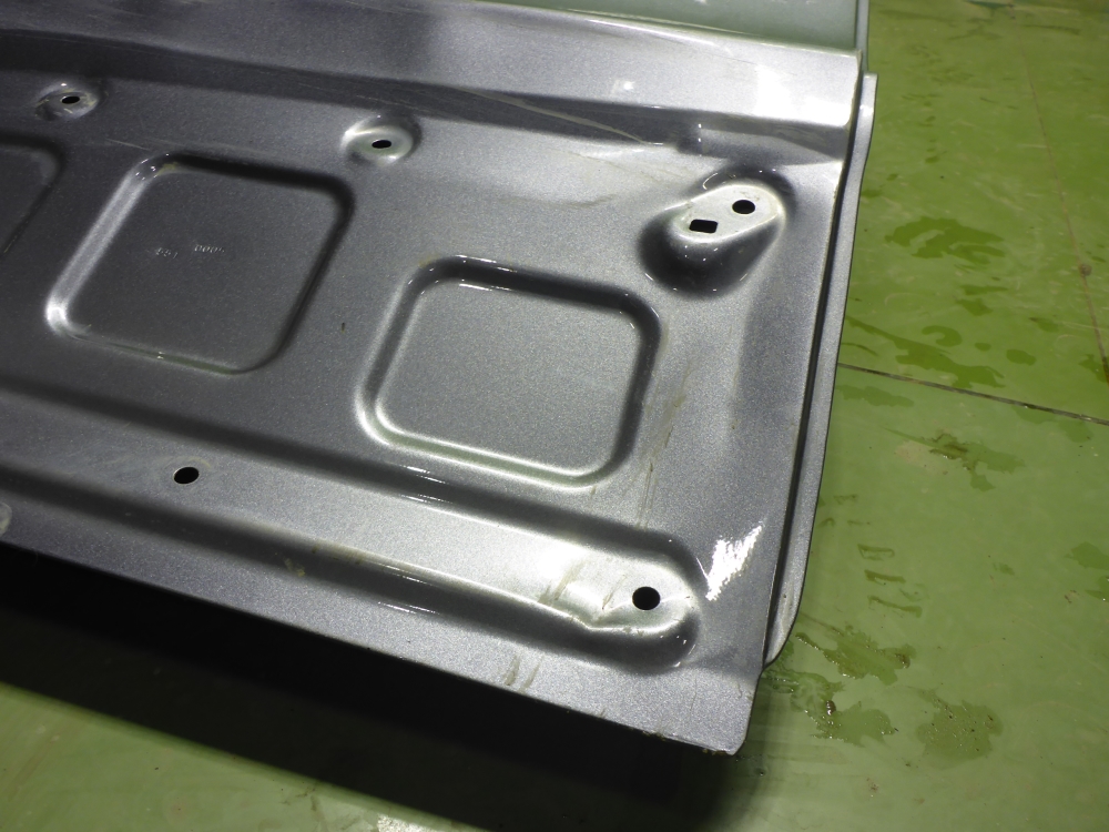 Дверь задняя правая