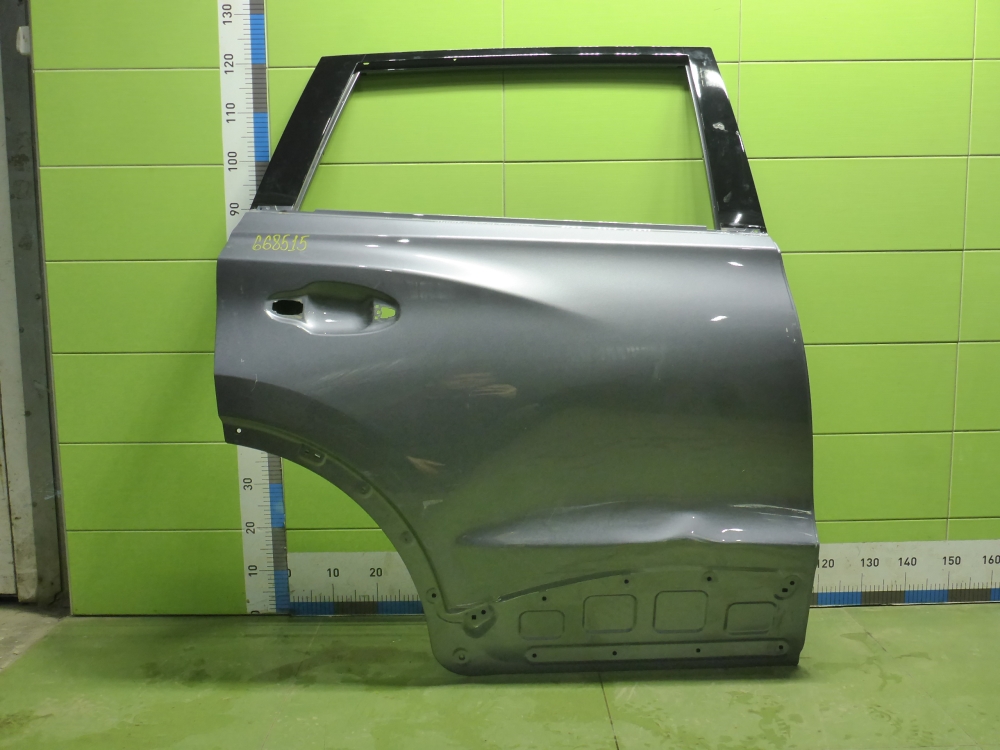 Дверь задняя правая