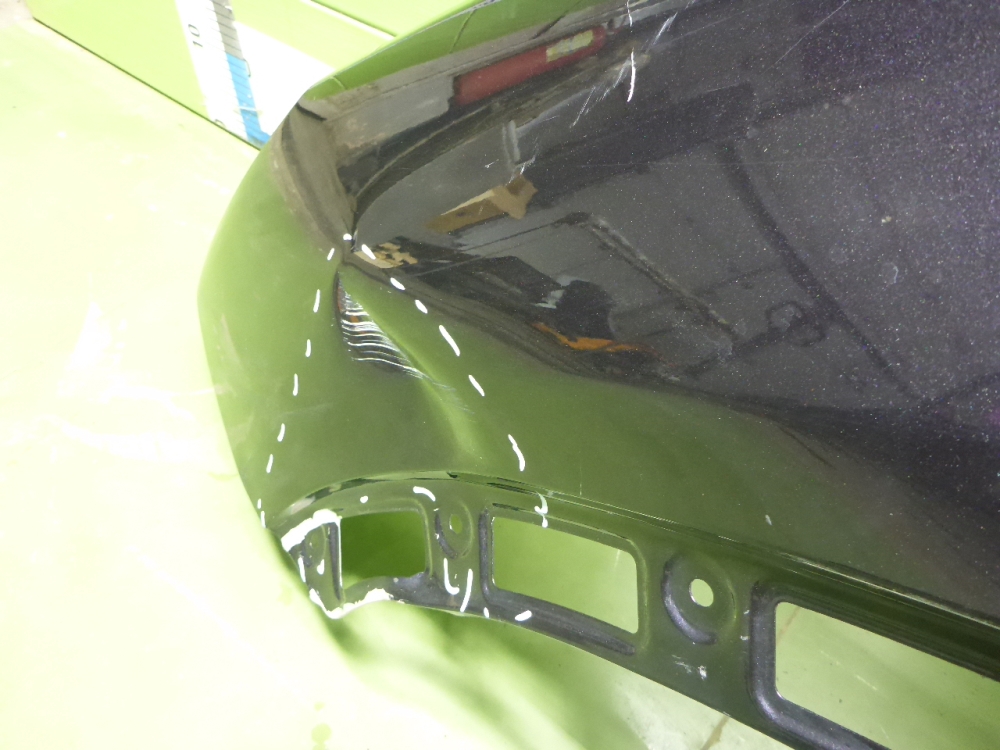 Крыло переднее левое