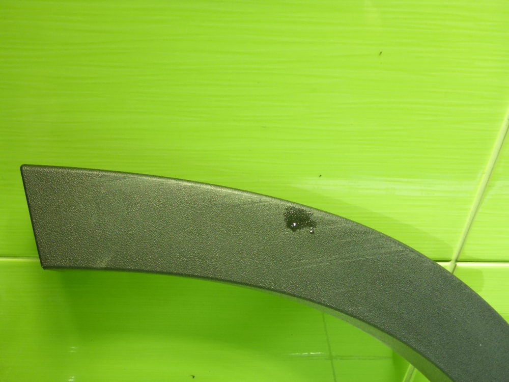 Накладка двери задней правой