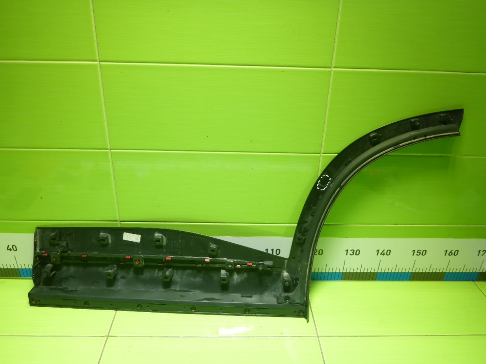 Накладка двери задней правой