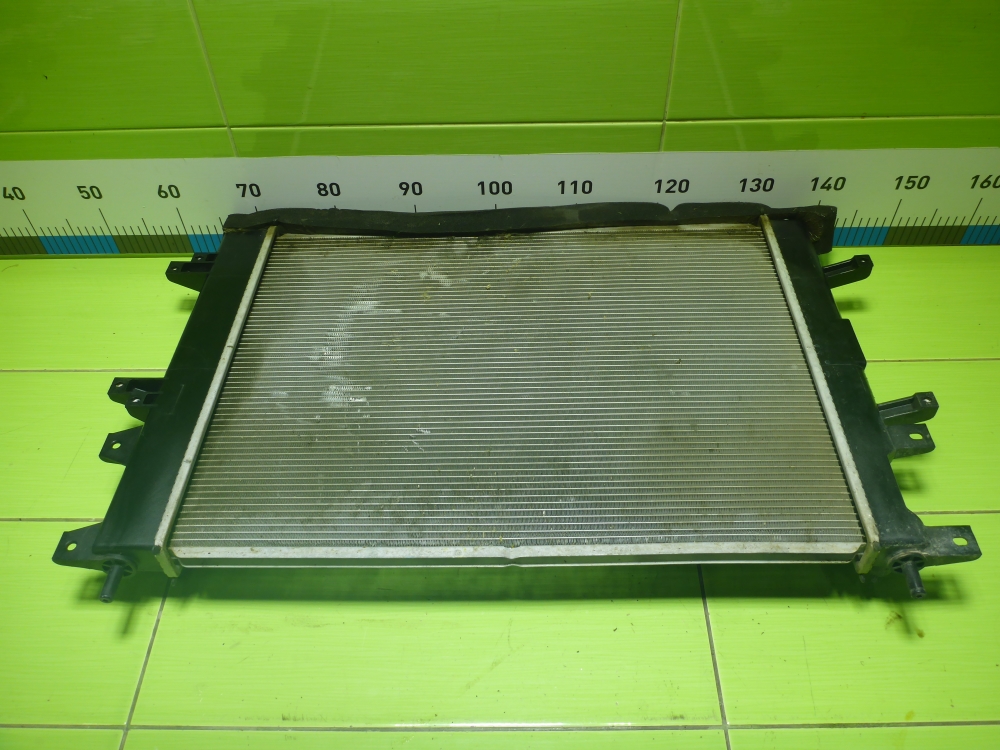 Радиатор охлаждения двигателя основной