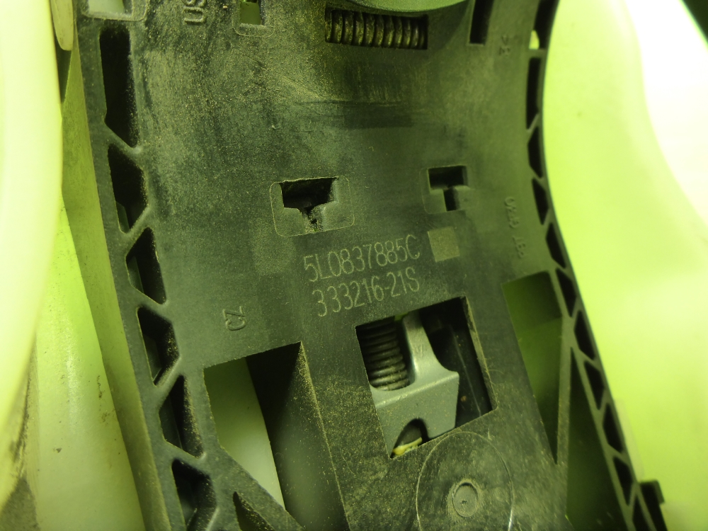 Ручка двери задней наружная