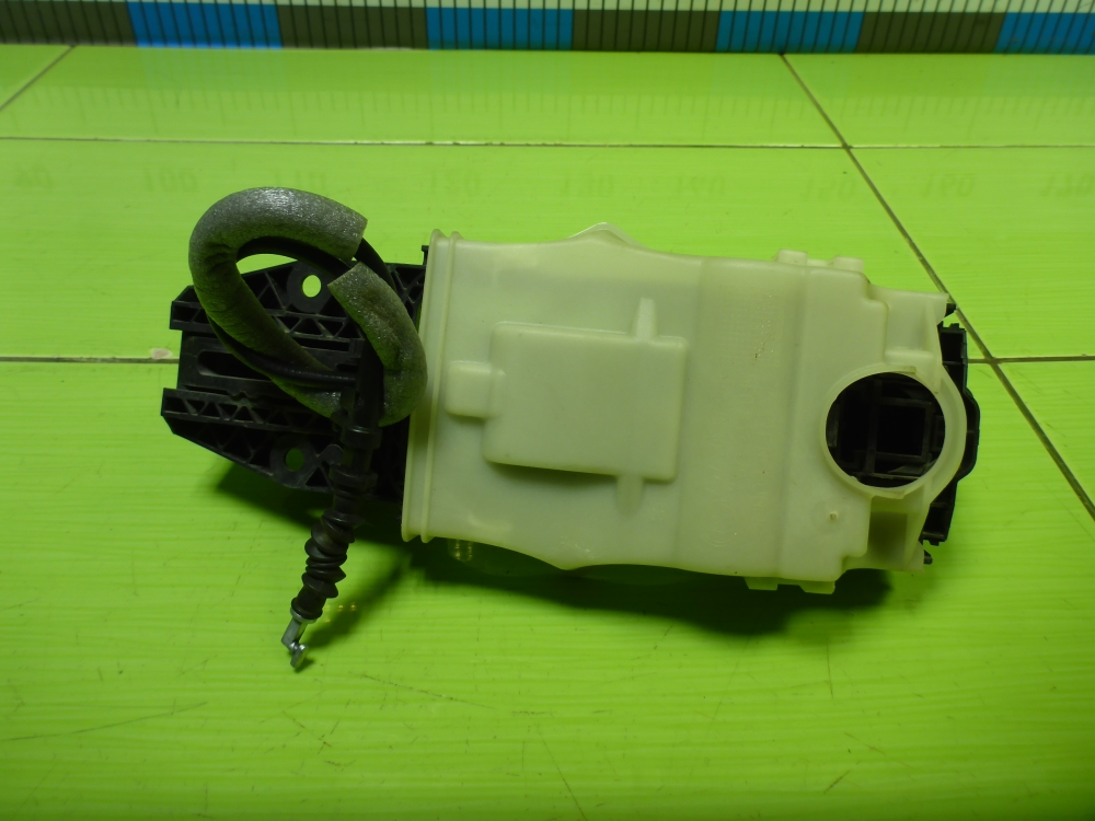 Ручка двери задней наружная