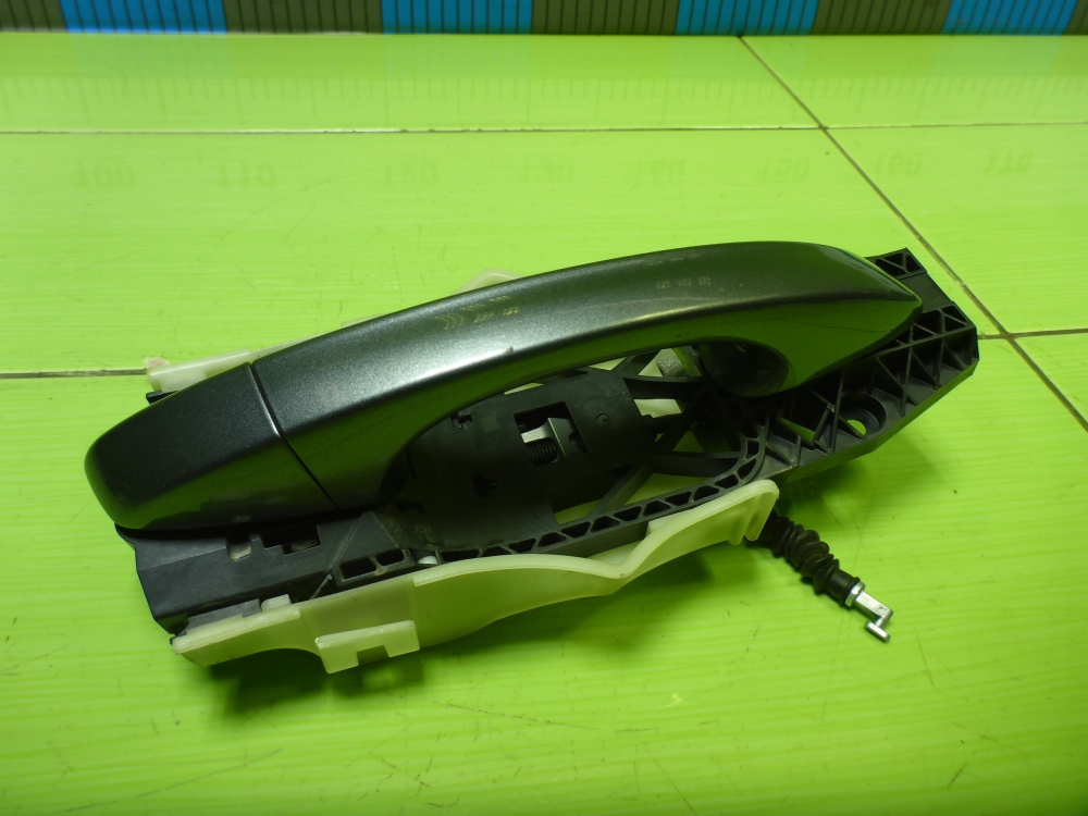 Ручка двери задней наружная