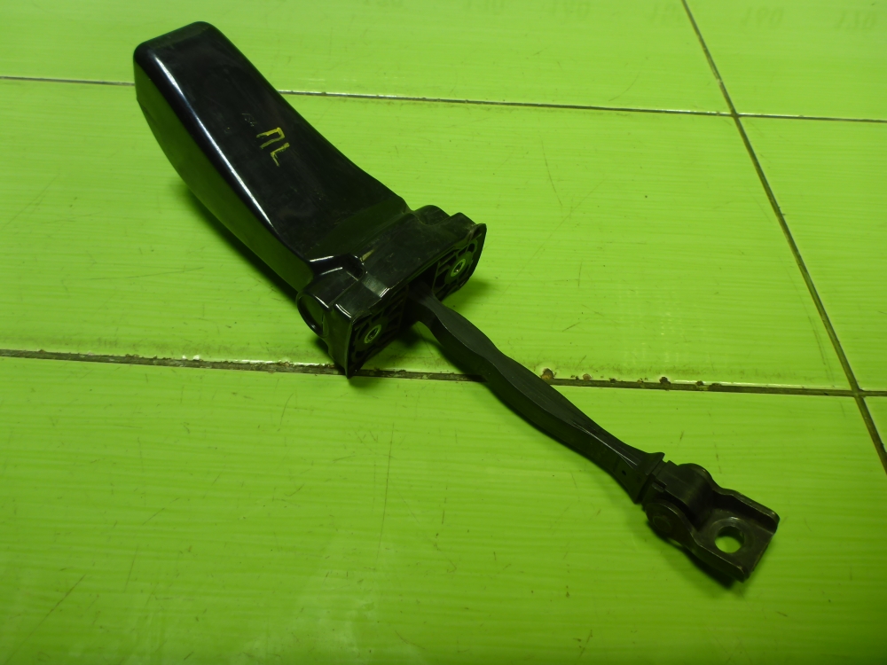 Ограничитель двери