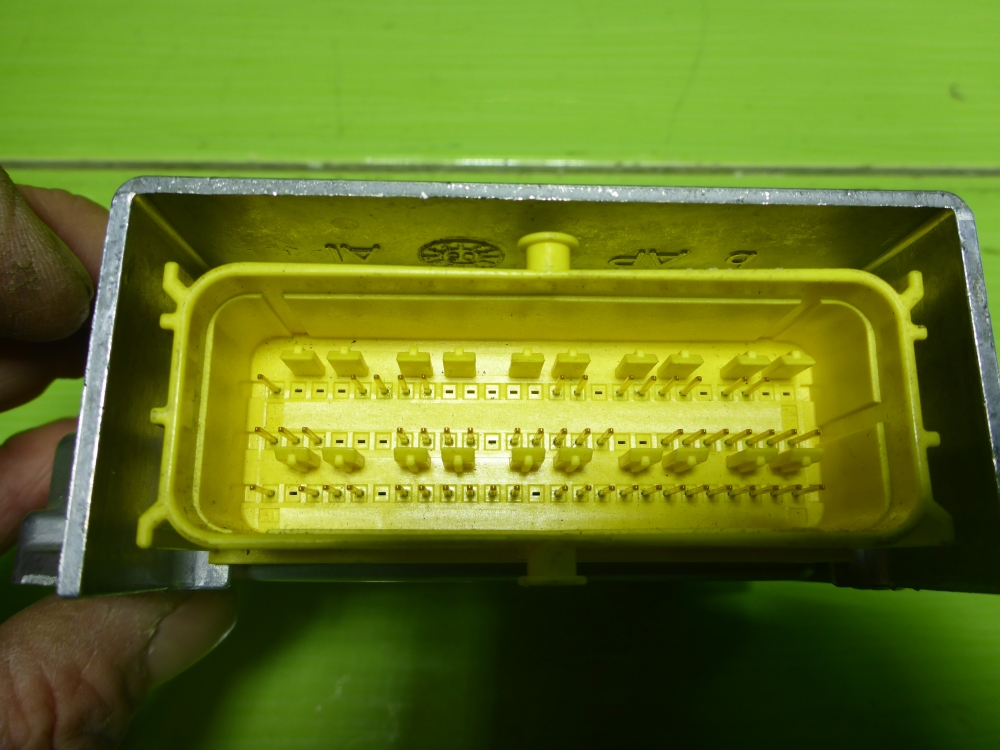 Блок управления подушек безопасности (AIR BAG)