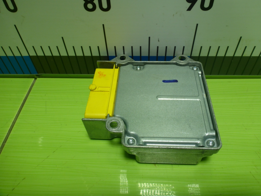 Блок управления подушек безопасности (AIR BAG)