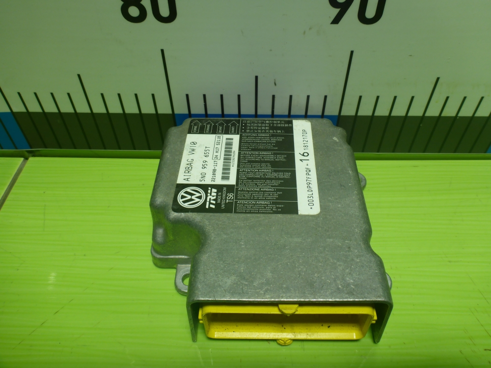 Блок управления подушек безопасности (AIR BAG)