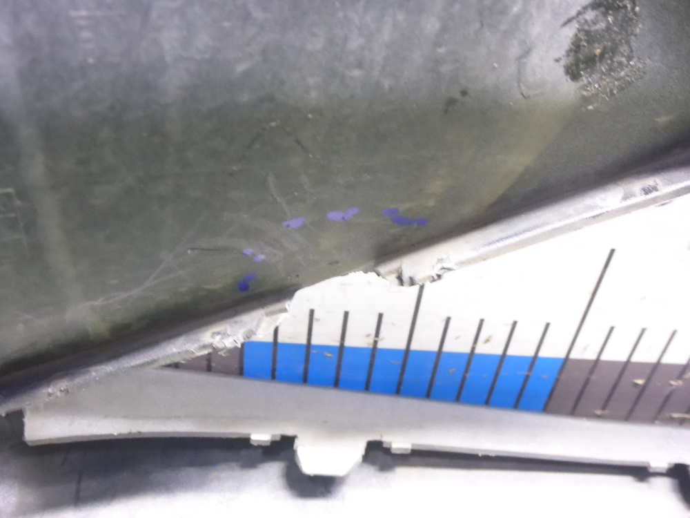 Бампер передний