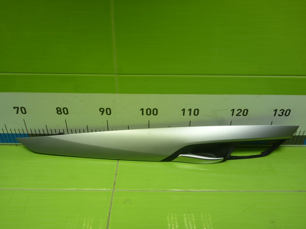 Ручка двери задней внутренняя левая