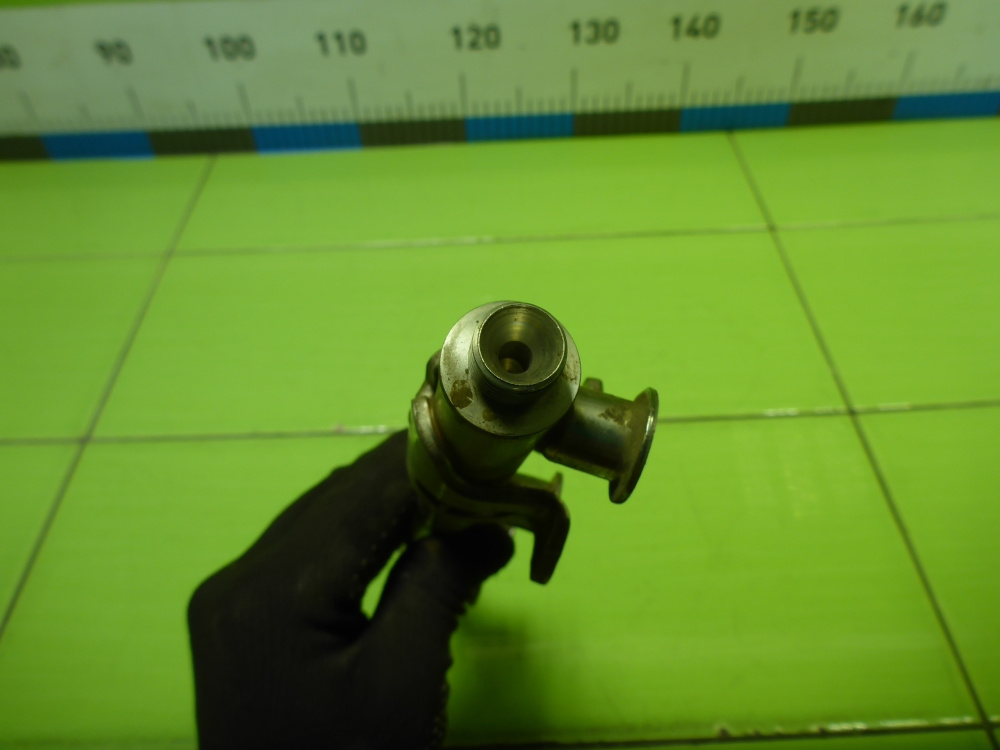 Рейка топливная (рампа)