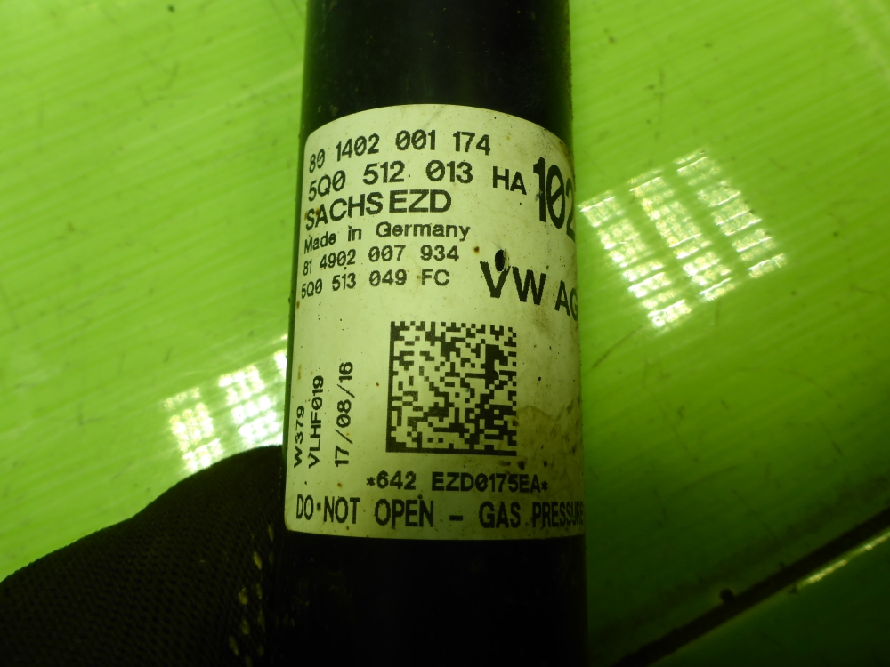 Амортизатор задний (стойка)