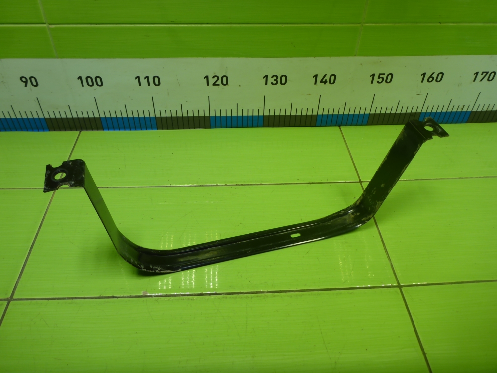 Лента крепления бензобака