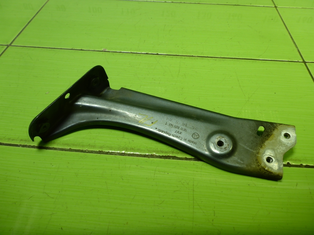 Кронштейн крепления крыла