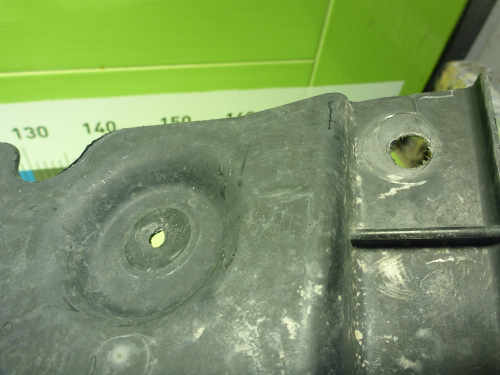 Защита антигравийная