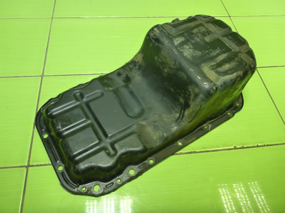 Поддон масляный двигателя (картер)