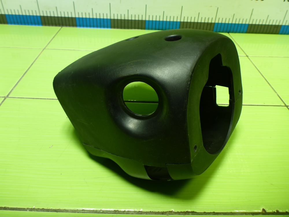 Кожух рулевой колонки