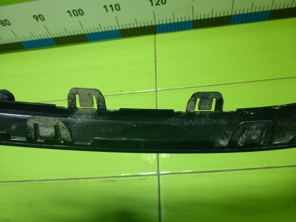 Накладка заднего бампера левая