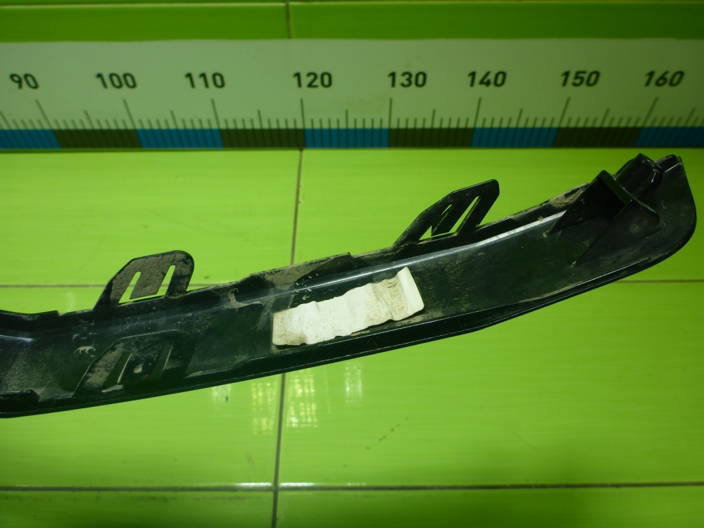 Накладка заднего бампера левая