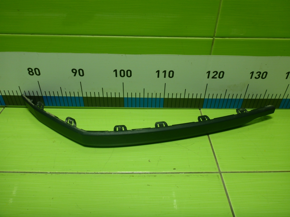 Накладка заднего бампера левая