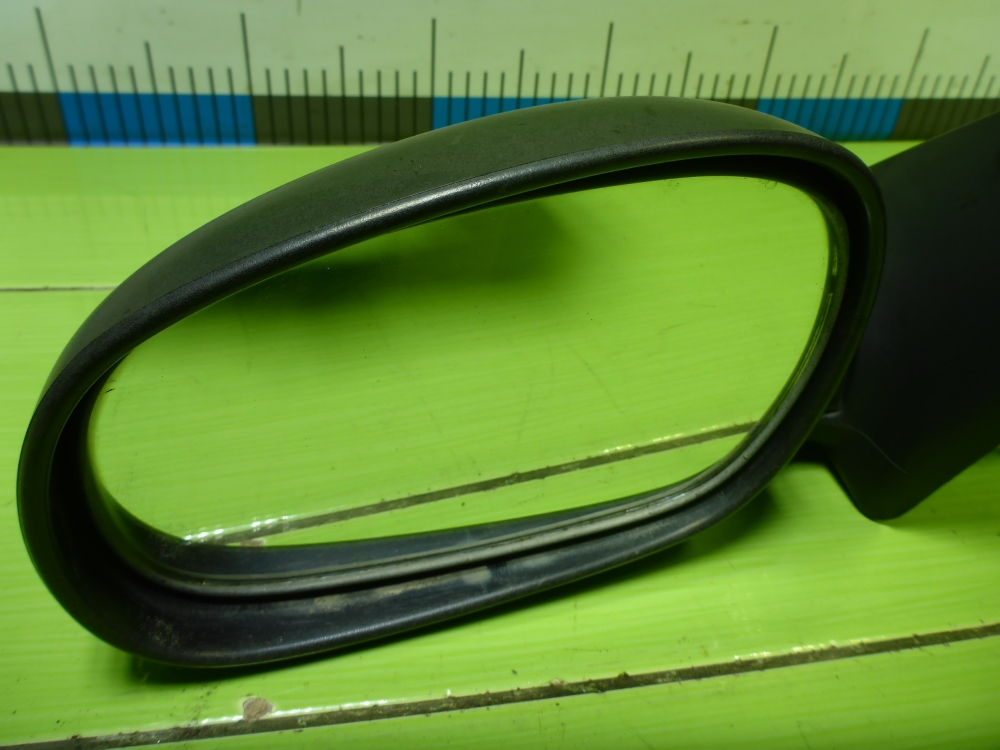 Зеркало левое механическое