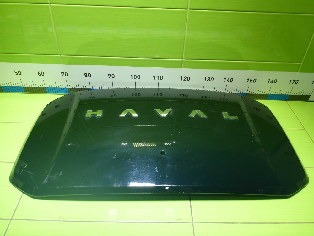 Накладка двери багажника