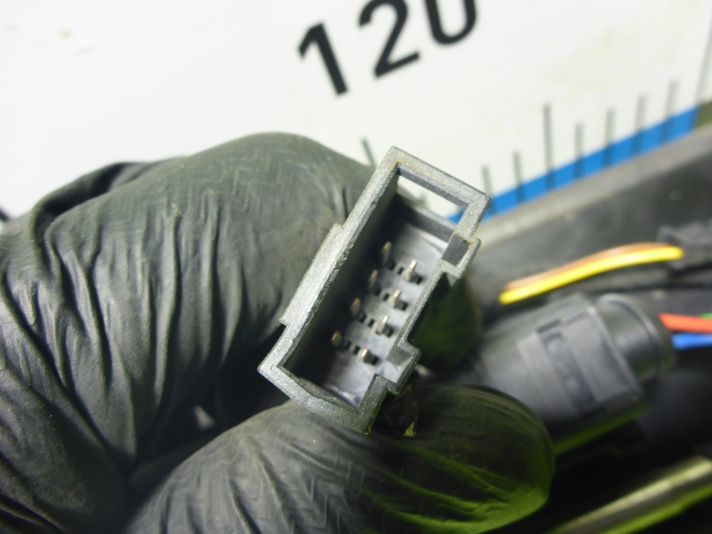 Кронштейн (сопут. товар)