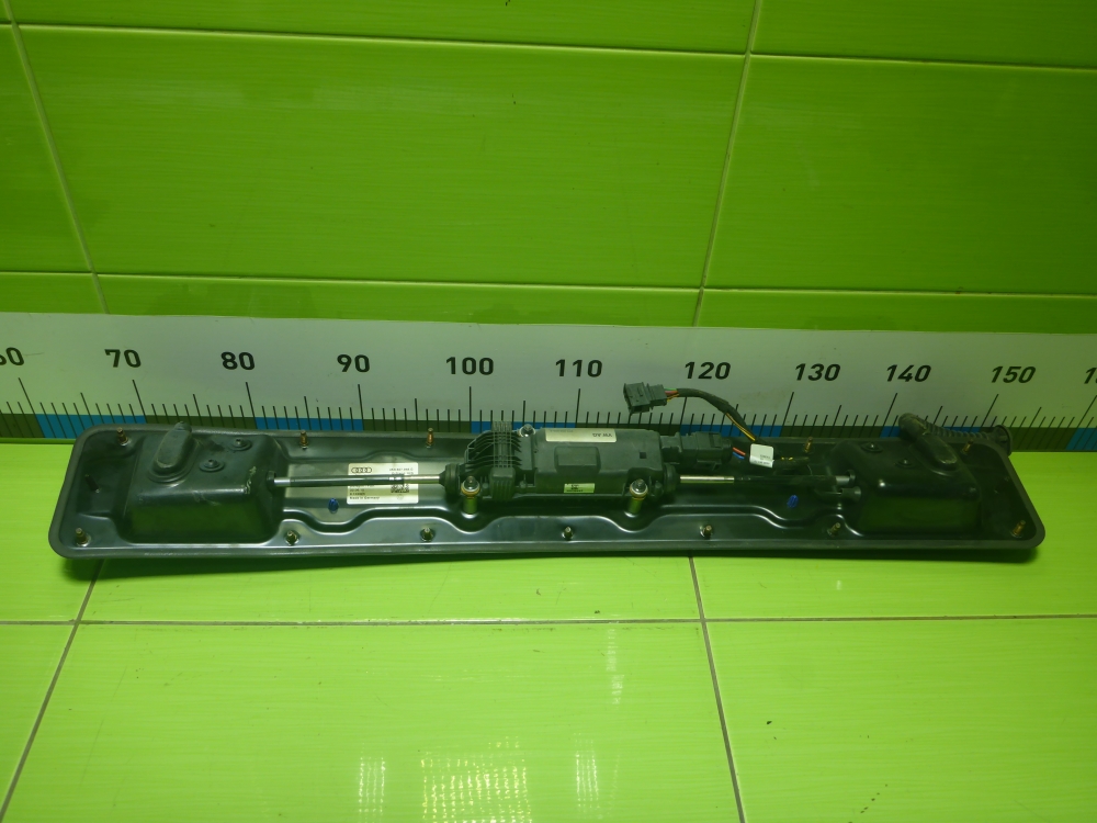 Кронштейн (сопут. товар)