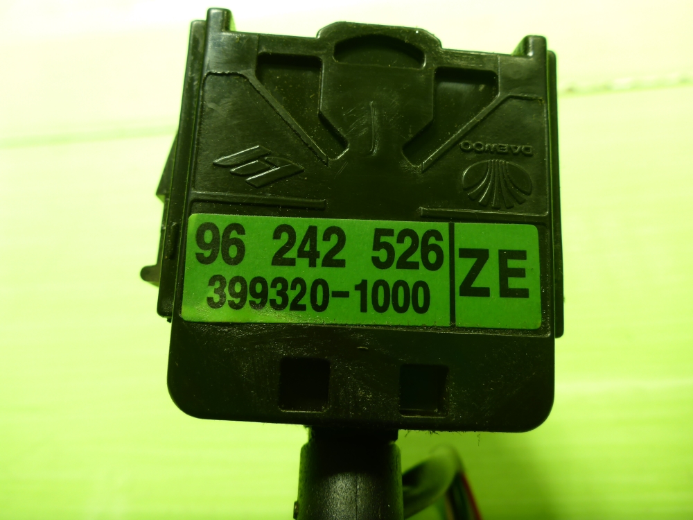 Переключатель поворотов подрулевой