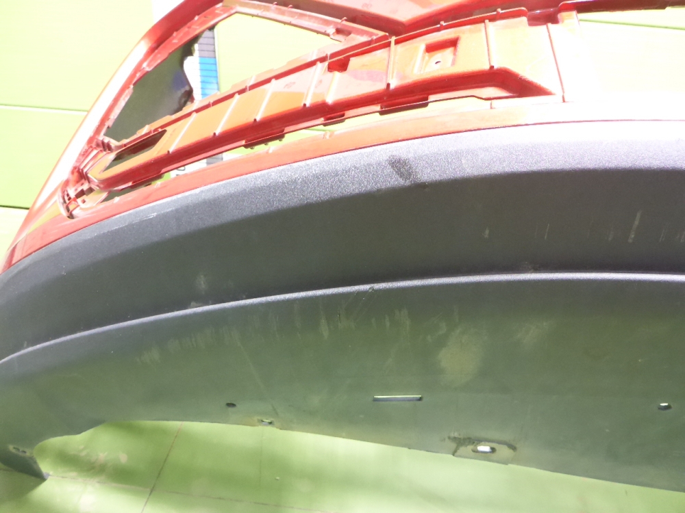 Бампер передний