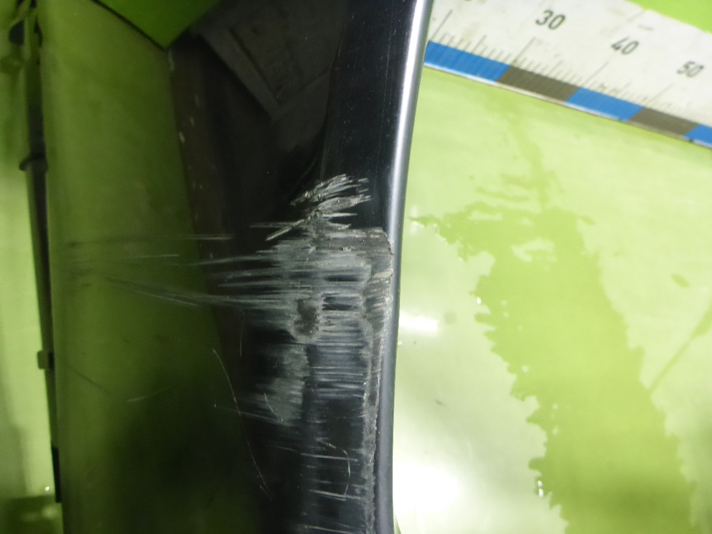 Бампер передний