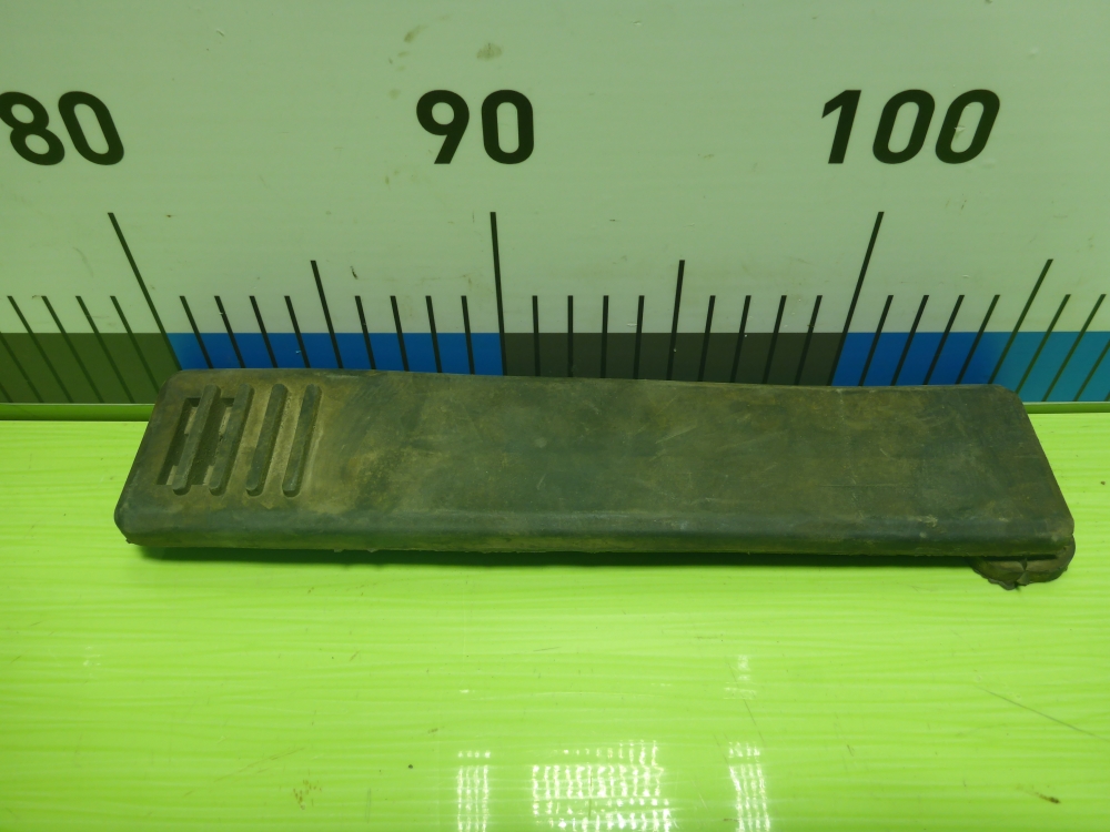 Кронштейн крепления крыла