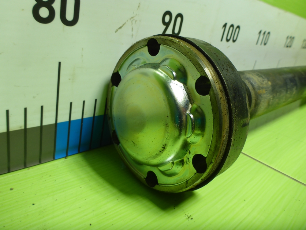 Вал карданный передний