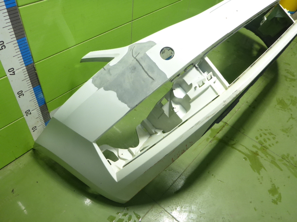 Бампер передний