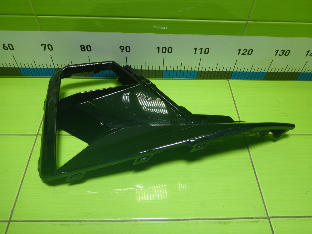 Рамка противотуманной фары правой