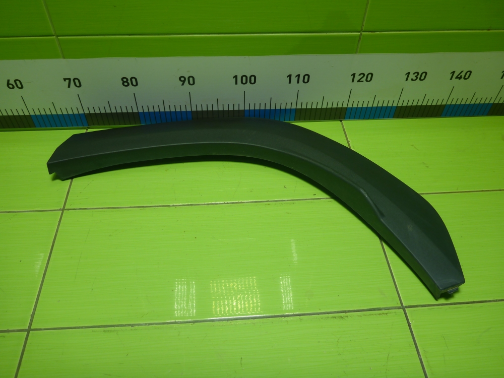 Накладка заднего крыла левого