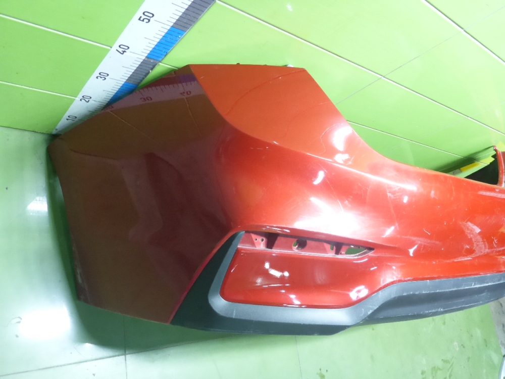 Бампер задний